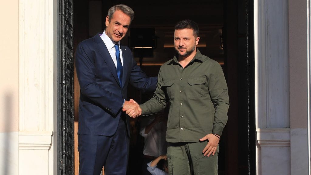 AOP, mitsotakis zelenskyi