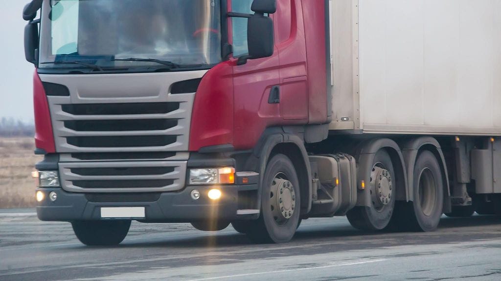 Kuvassa oleva rekka ei liity tapaukseen.