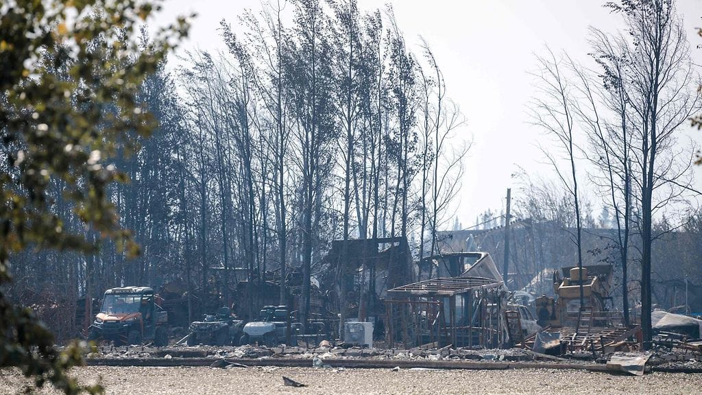 Maastopalojen aiheuttamia tuhoja Kanadan Enterprisessa 20. elokuuta.