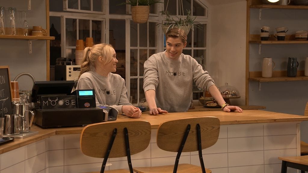 4451 01 daniela henrik