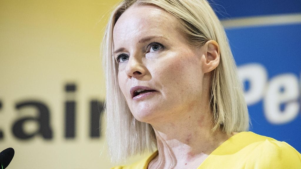 Valtiovarainministeri Riikka Purra (ps.) kirjoitti eilen kolumnissaan, että budjetti- ja kehysesitykset valmistellaan hallitusohjelmassa määriteltyjen toimien ja aikataulujen pohjalta ja että uudistuksia on saatettava voimaan jo ensi vuoden alusta alkaen.