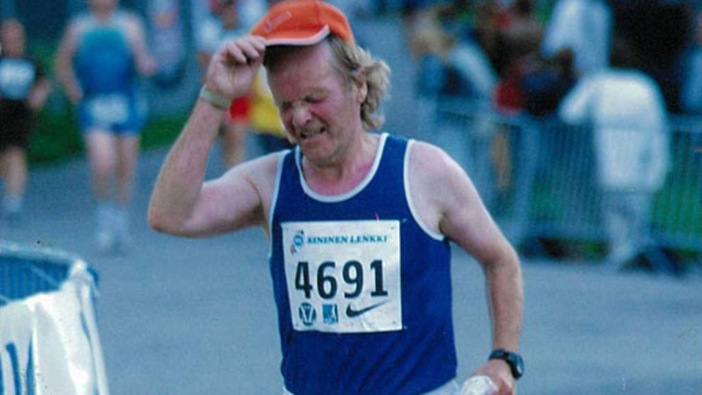 Mattila juoksi parannuttuaan maratonin. Hän harjoittelee parhaillaan uusiakseen tempun ensi kesänä.