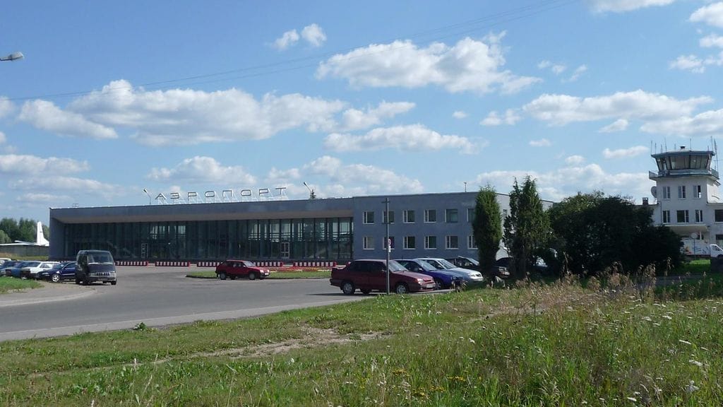 Kuvituskuvassa Pihkovan lentokenttä.