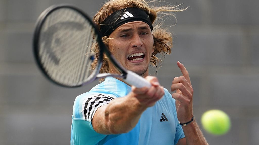 Alexander Zverev jatkaa toiselle kierrokselle Yhdysvaltain avoimissa.
