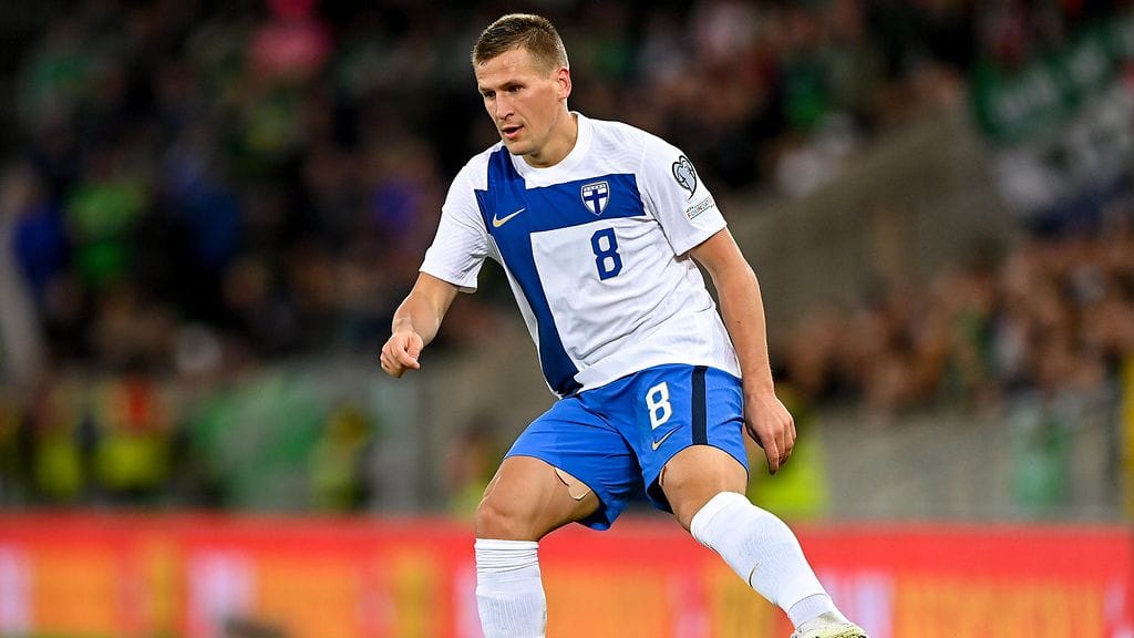 Robin Lod on edelleen sivussa Huuhkajista.