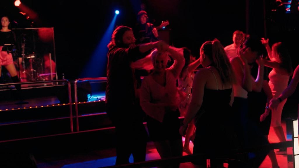 Vaalea_kaunotar_ja_viikinki-3