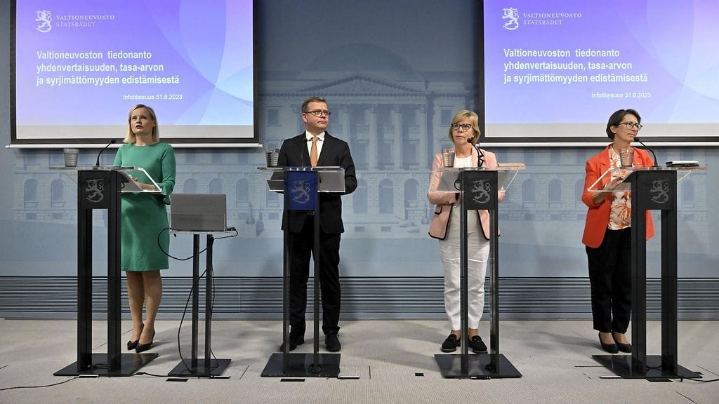 Riikka Purra vakuutti sitoutumista rasismitiedonantoon