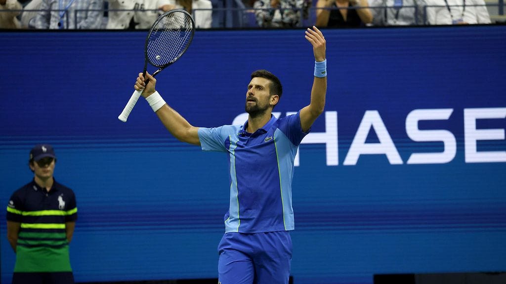 Novak Djokovic eteni vaikeimman kautta jatkoon US Openissa.