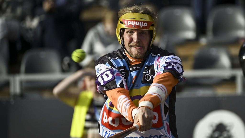 Roope Korhonen löi Sotkamon Jymyn voittoon Kempeleen Kiriä vastaan.