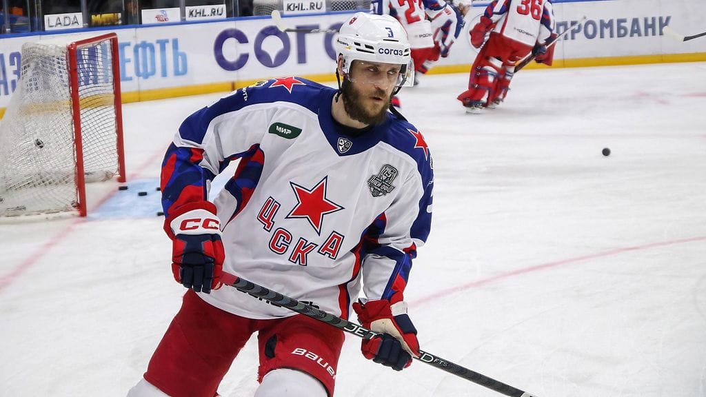 Fredrik Claesson pelaa KHL-seura TsSKA Moskovassa.