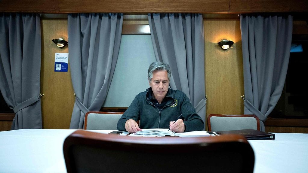 Yhdysvaltain ulkoministeri Antony Blinken matkalla Kiovaan.
