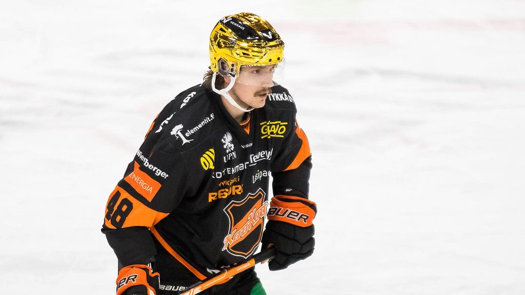 KooKoosta Kärppiin siirtynyt Joose Antonen on kolme viikkoa sivussa loukkaantumisen vuoksi.