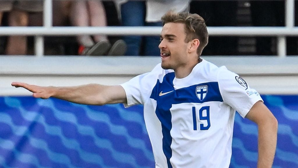 Daniel Håkans teki hattutempun heti toisessa A-maaottelussaan.