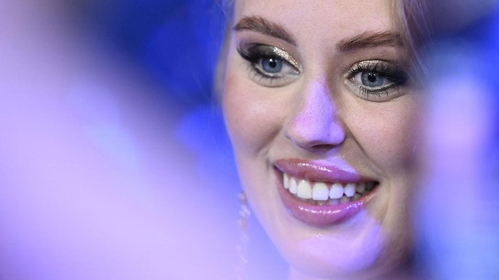 LK 10.9.2023 Vuoden 2023 Miss Suomeksi kruunattu Paula Joukanen Miss Suomi -finaaligaalassa Järvenpäässä 9. syyskuuta 2023. (1)