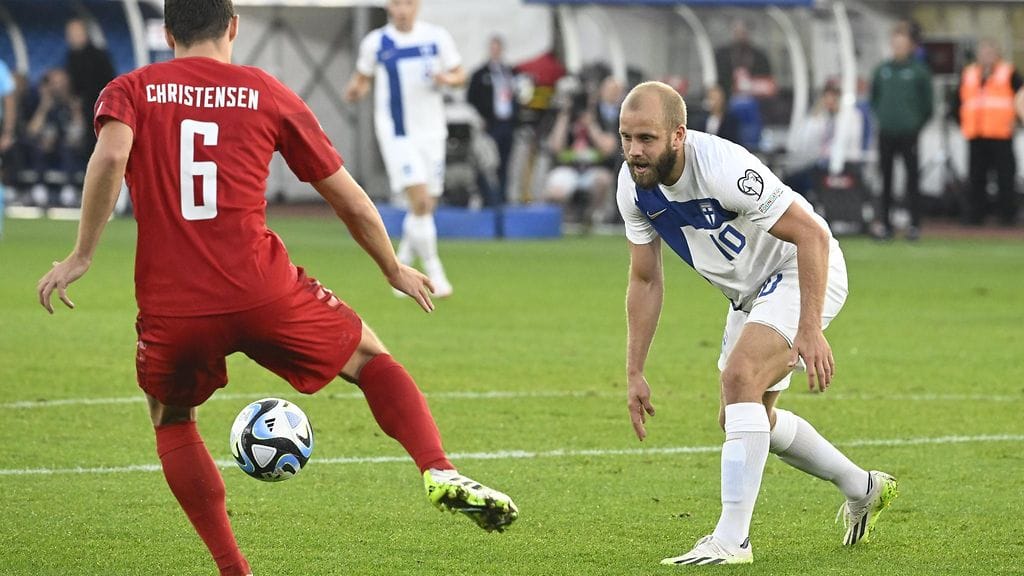 Teemu Pukki oli kuin varjo parin vuoden takaisesta itsestään Tanskaa vastaan.