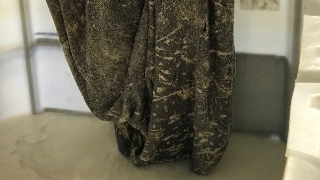 4c0a6dc0-a01d-4c1b-883c-c16876586710