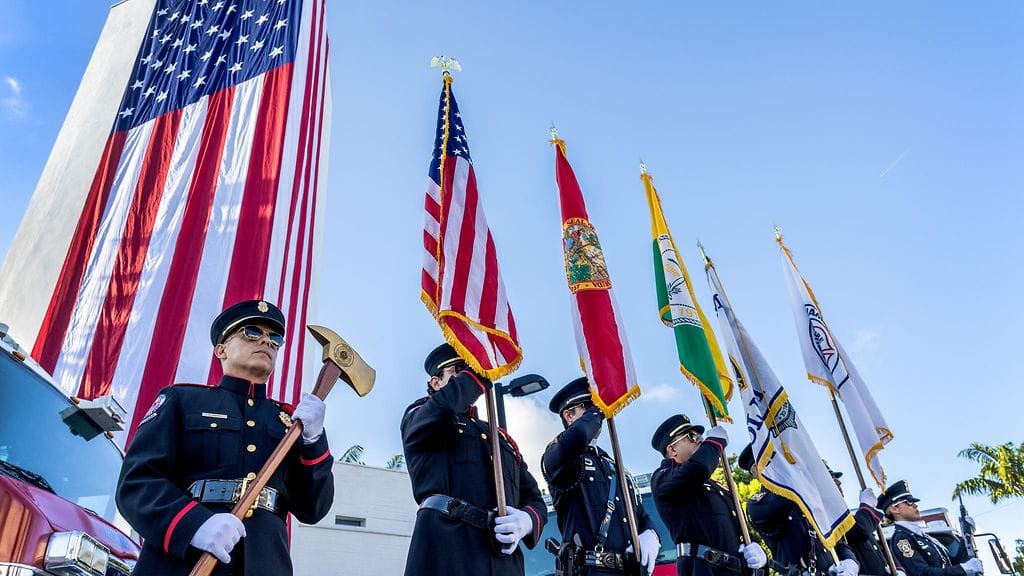 Syyskuun 11. päivän muistojuhla Miamissa, Yhdysvalloissa.