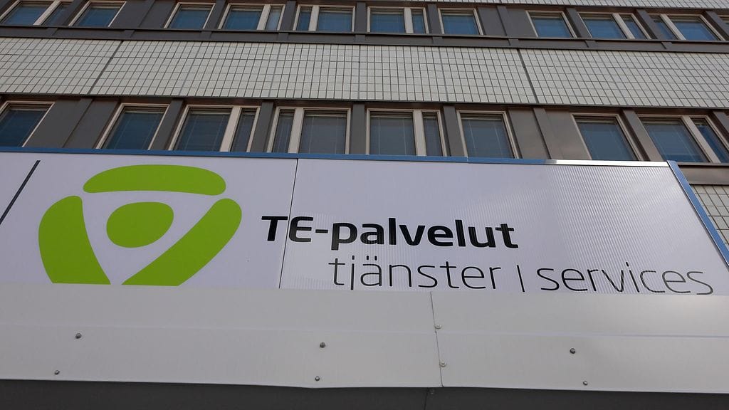 TE-toimistojen sijaan sekä henkilö- että yritysasiakkaat ottavat jatkossa yhteyttä omaan kotikuntaansa.