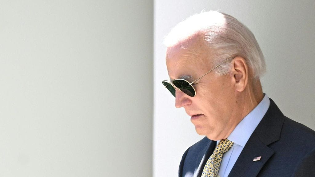 Biden syytti iskusta tuoreeltaan Syyriassa ja Irakissa toimivia Iranin tukemia joukkoja ja sanoi Yhdysvaltain saattavan tekijät edesvastuuseen.