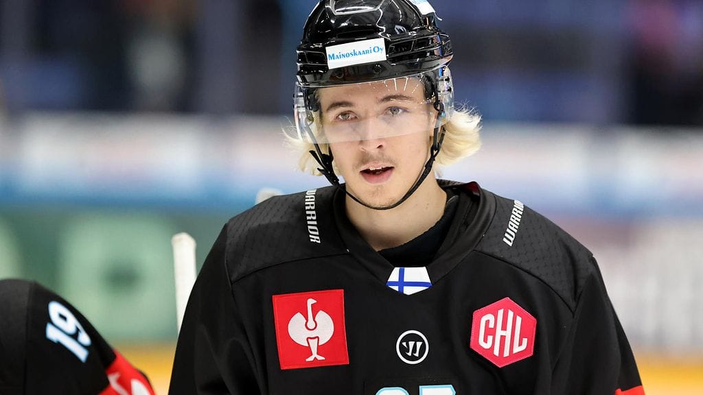 SM-liigapelaaja Aatu Jämsen paljastuu räppäriksi – mitä Kid Jämsenin taakse verhoutuu?