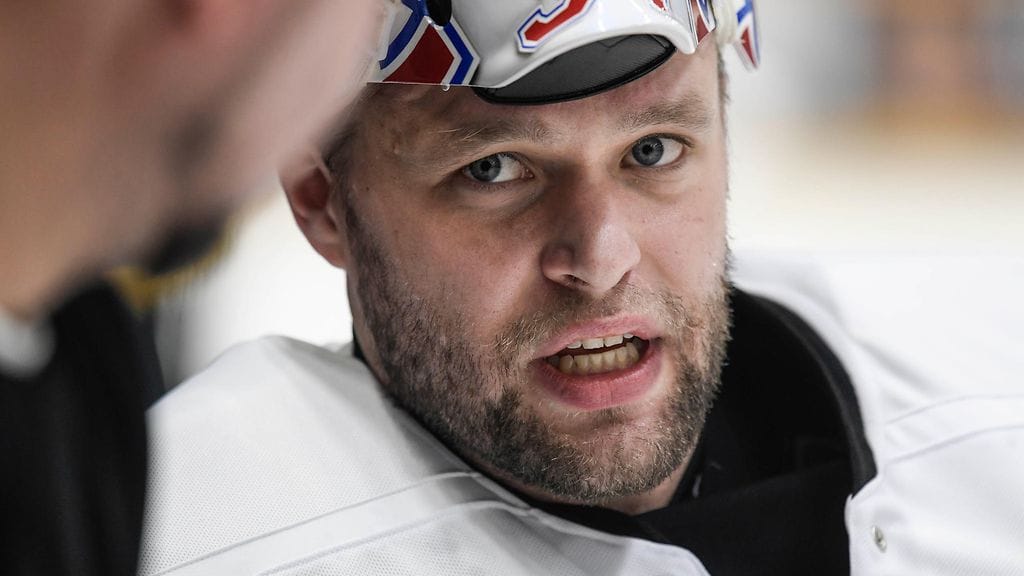 Antti Niemen pelaajaura päättyi Jokereissa vuonna 2020. Niemen viimeiseksi NHL-seuraksi jäi Montreal Canadiens.