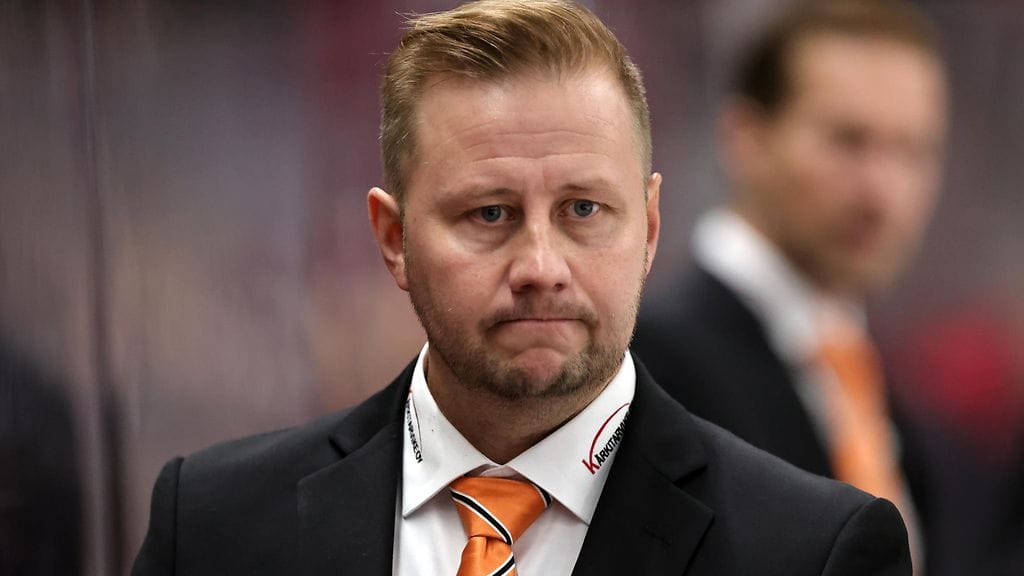 Olli Salo siirtyy Jääkiekkoliittoon.