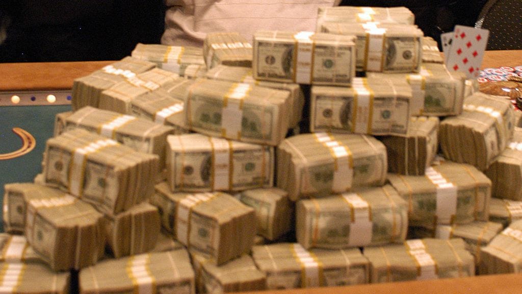 Amatööripelaaja Rob Mercer keksi härskin huijauksen rahoittakseen osallistumisensa pokerin huipputurnaukseen.