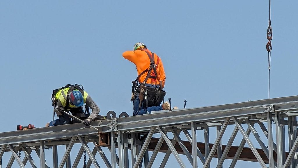 Kuva Las Vegasin F1-rakennustyömaalta. Kuvan henkilöt eivät liity tapaukseen.