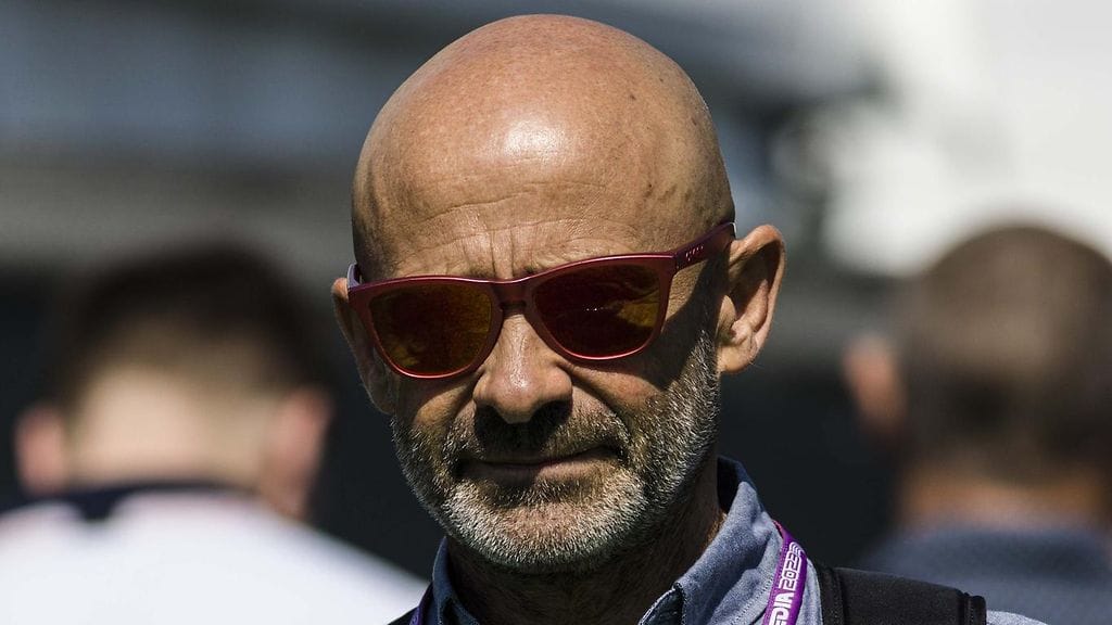 F1-kommentaattori Antonio Lobato närkästytti Michael Schumacher -kommenteillaan.