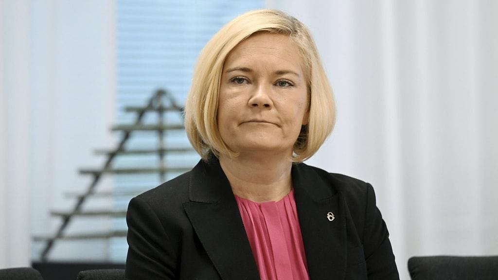 Sisäministeri Mari Rantanen