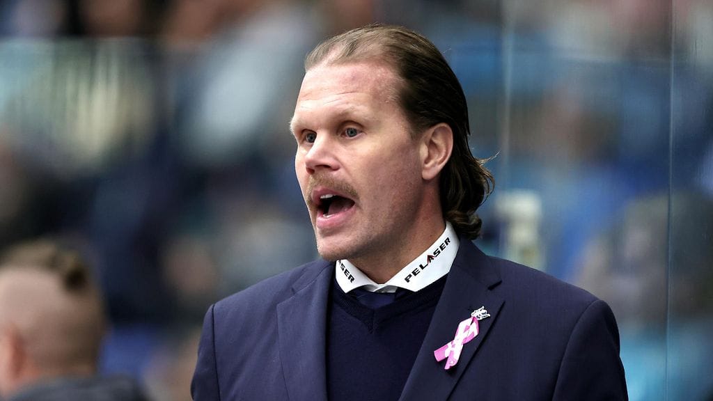 Tässä on SM-liigan alkukauden suurin yllättäjä - Petteri Sihvonen näkee pelissä nerokkaita juttuja: "Hän ei uhoa"