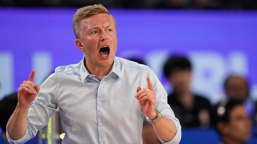 Susijengin päävalmentaja Lassi Tuovi solmi sopimuksen Virtus Bolognan kanssa.