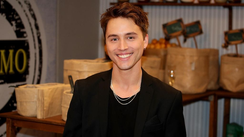 Axel Milliam ja hänen kihlattunsa Yasmin ovat nyt kahden lapsen vanhemmat.