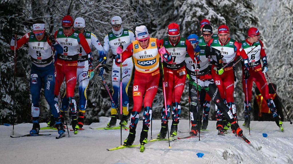 Rukan laduilla riittää marraskuussa ruuhkaa, kun viikonlopun viimeiset kilpailut käydään aiemmasta poiketen yhteislähtönä.