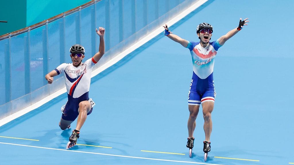 Cheol-won Jung (oik.) juhli liian aikaisin ja voitto karkasi takaa kurottaneelle Yu-Lin Huangille.