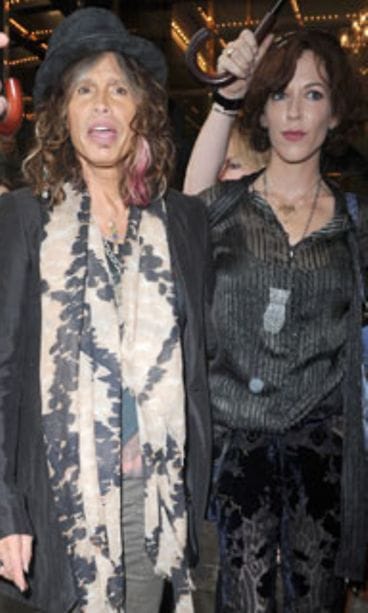 Steven Taylor ja tyttöystävä vuodesta 2006 Erin Brady.