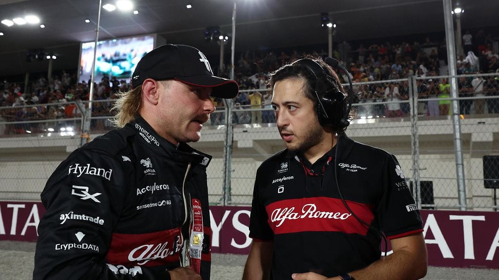 Valtteri Bottas luki kuljettajia koskevista päätöksistä mediasta.