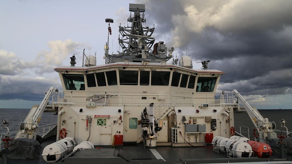 Balticconnector-kaasuputkeen ilmestyi vuoto lauantain ja sunnuntain välisenä yönä. Kuva vartiolaiva Turvan kannelta lähellä vuotokohtaa.