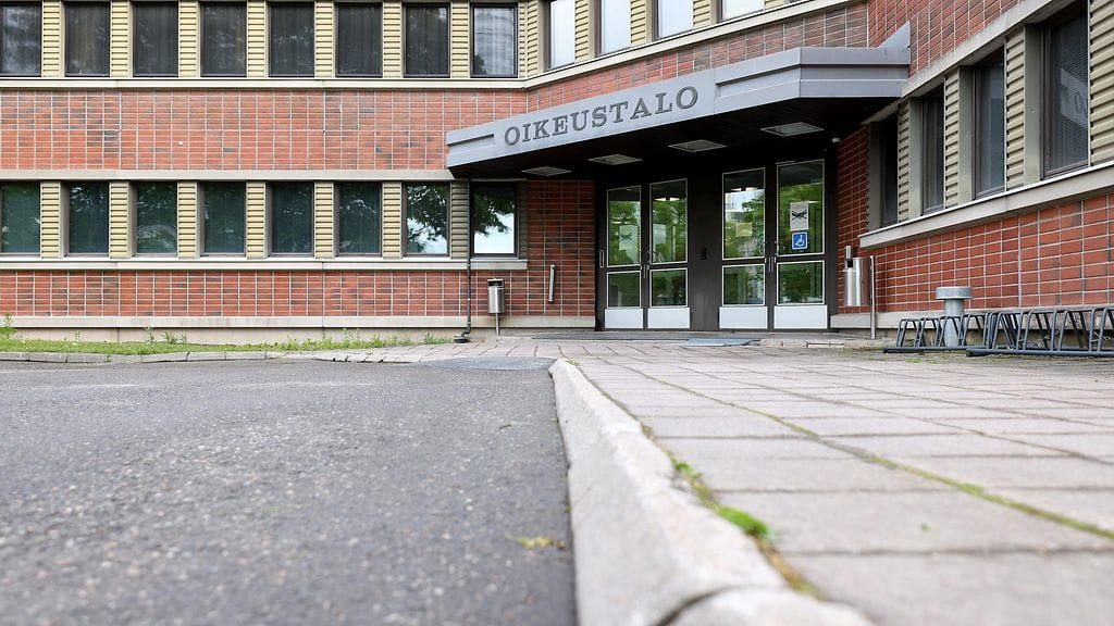 Porin lapsikaappauksesta syytetyn vangitsemisoikeudenkäynti käytiin Satakunnan käräjäoikeudessa Porissa 2. kesäkuuta 2023. Käsittely jatkui tänään 12. lokakuuta.