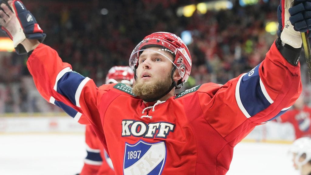 HIFK tekee 1-0 maalin