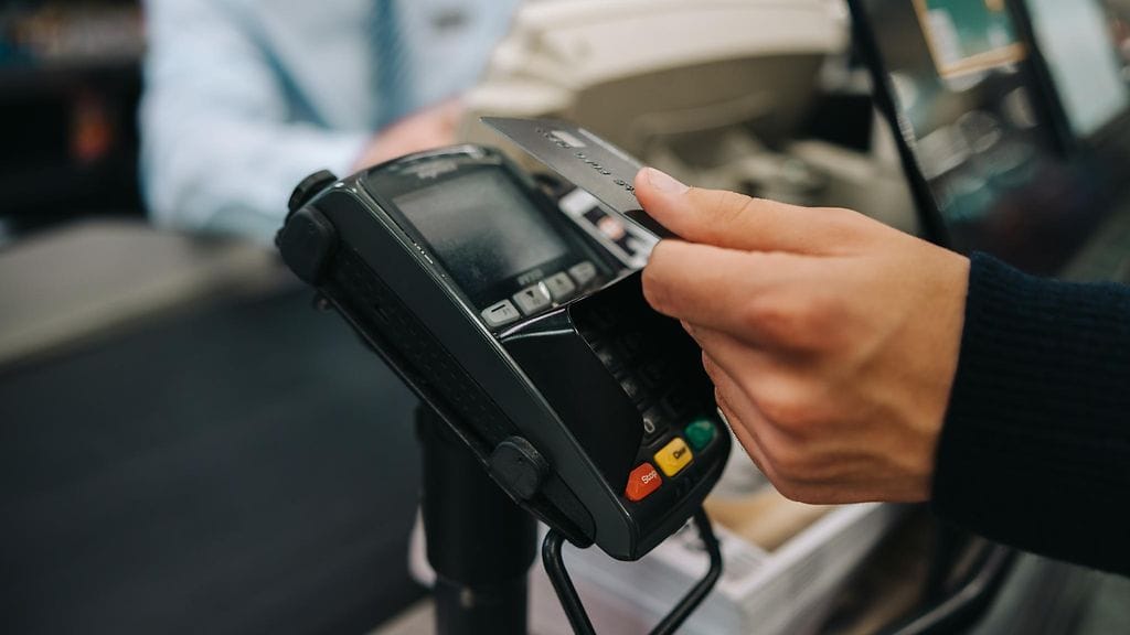 Lähimaksu helpottuu tammikuusta 2024 alkaen.