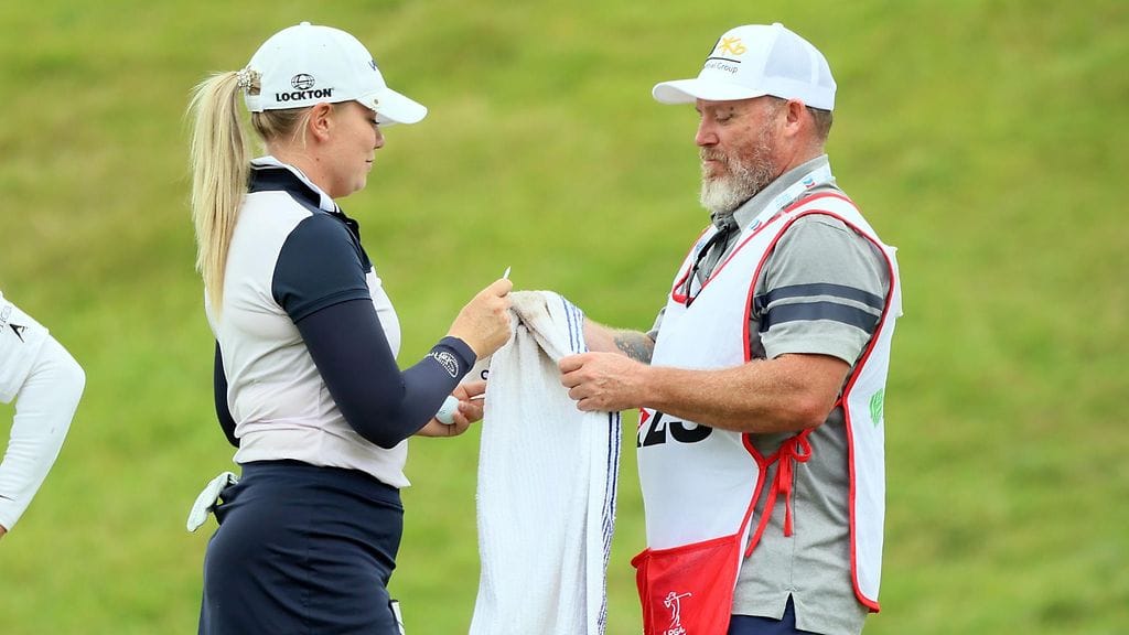 Jonathan Scott on toiminut Matilda Castrenin caddiena.