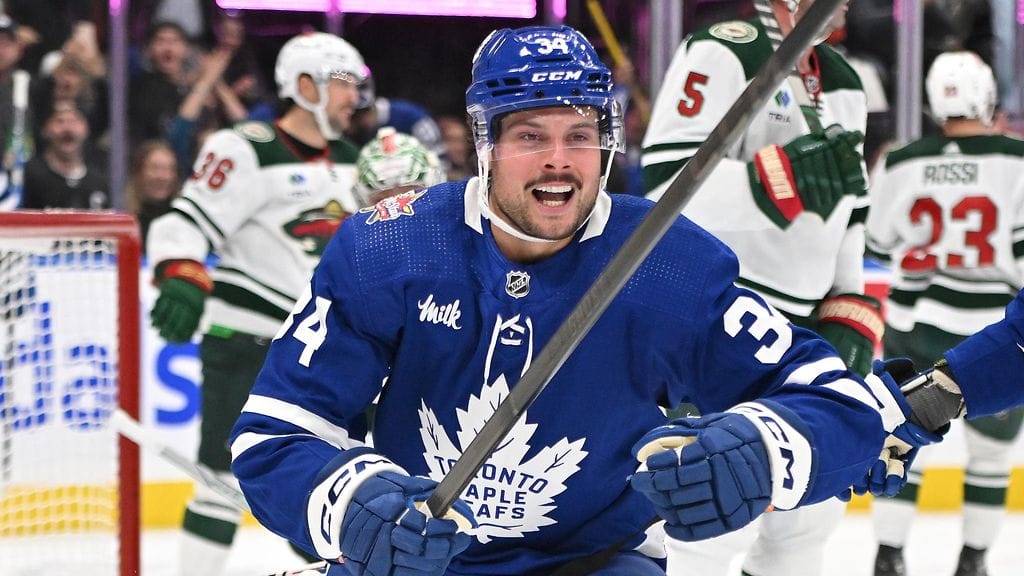 Auston Matthews laittoi jälleen verkot soimaan.