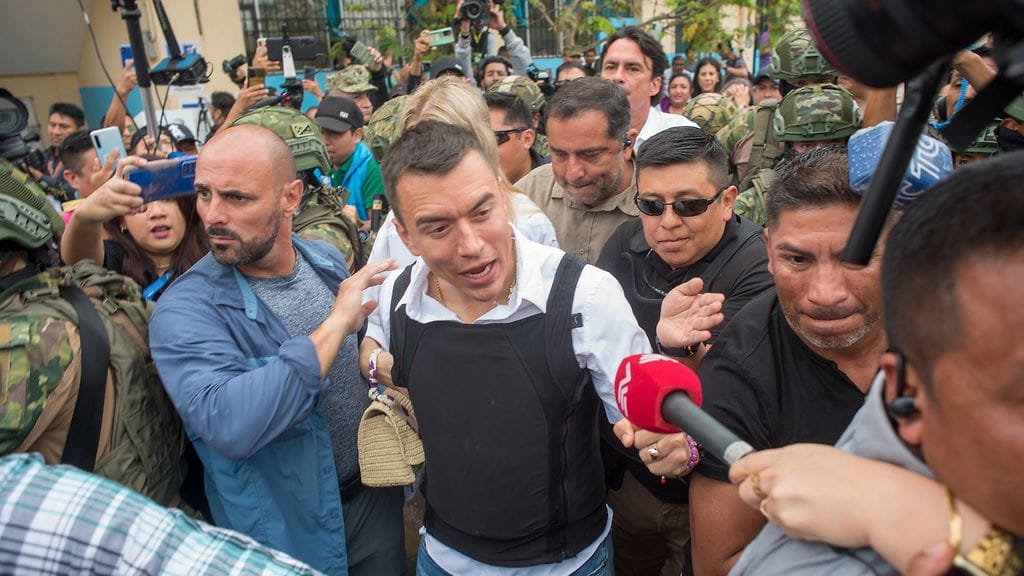 Noboa keräsi presidentinvaalien toisella kierroksella 52,3 prosenttia äänistä, kertoo maan vaalilautakunta uutiskanava CNN:n mukaan.