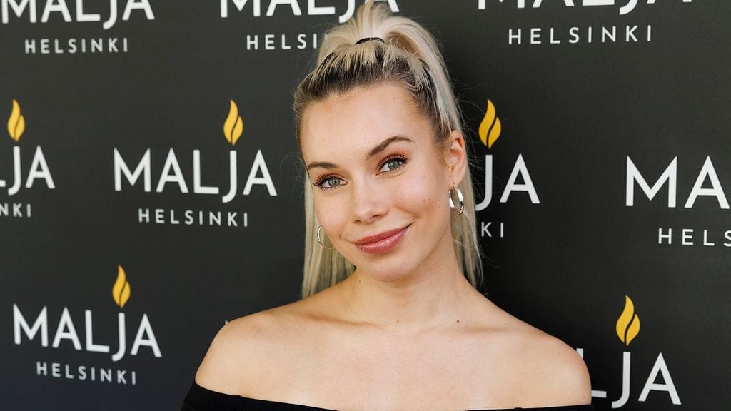 Kerttu Rissanen romahti eteisen lattialle – eron käsittely jäi kesken Maltan bilematkan jälkeen — image 6