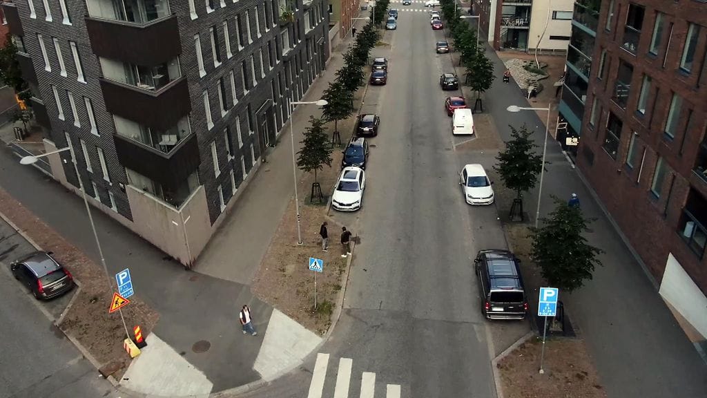 Miehen ruumis löytyi elokuussa vuonna 2023 keskellä katua Capellan puistotieltä.