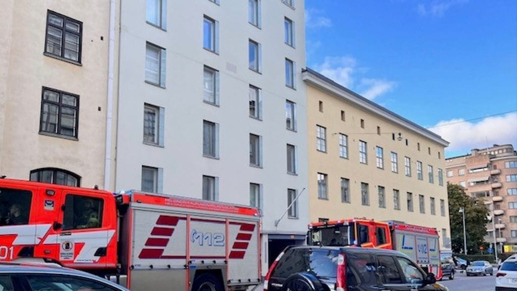 Paikalle hälytettiin seitsemän pelastusyksikköä.