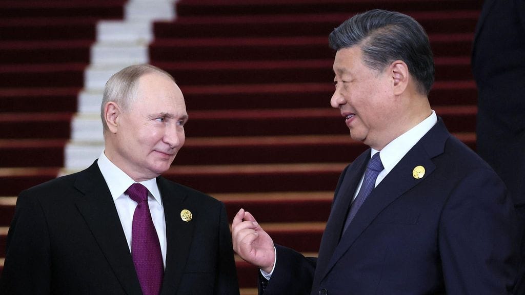 Vladimir Putin ja Kiinan presidentti Xi Jinping Pekingissä 17. lokakuuta 2024.