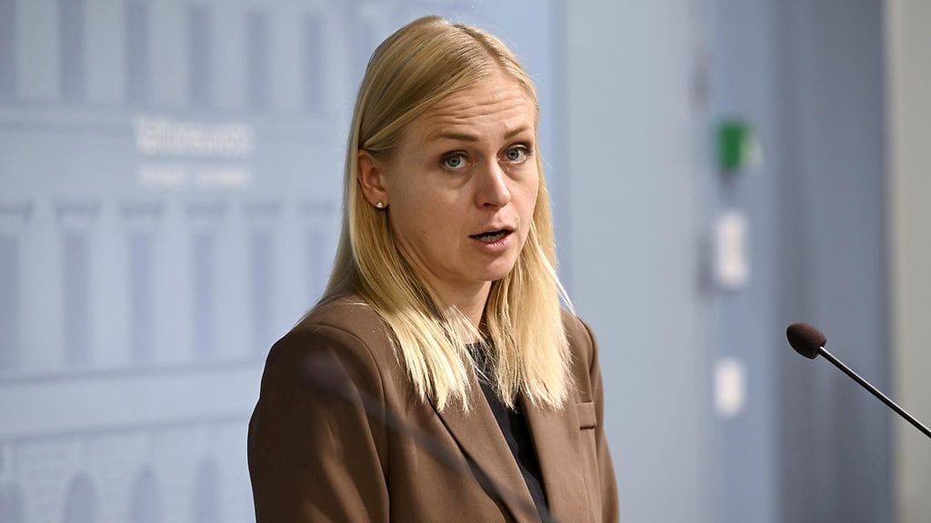 Arkistokuva. Valtosen mukaan on olemassa viitteitä siitä, että Iran on paitsi aseistanut eri maissa toimivia kapinallisjoukkoja, myös toimittanut lennokkeja Venäjälle.