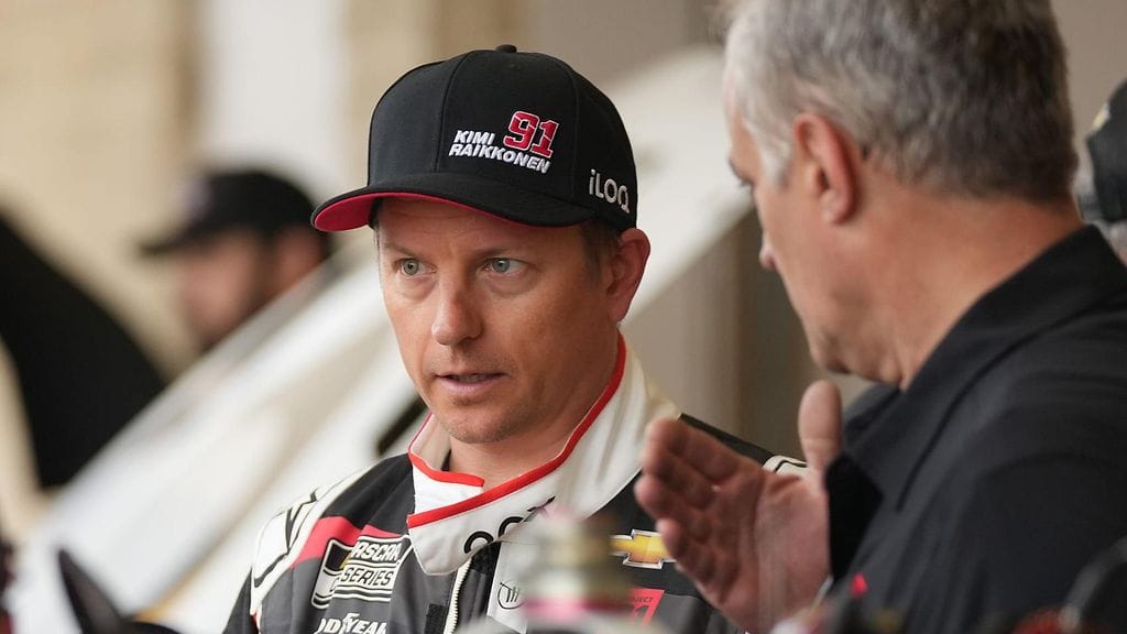 Kimi Räikkönen neuvotteli usean F1-tallin kanssa sopimuksesta ennen siirtoaan Lotukselle.